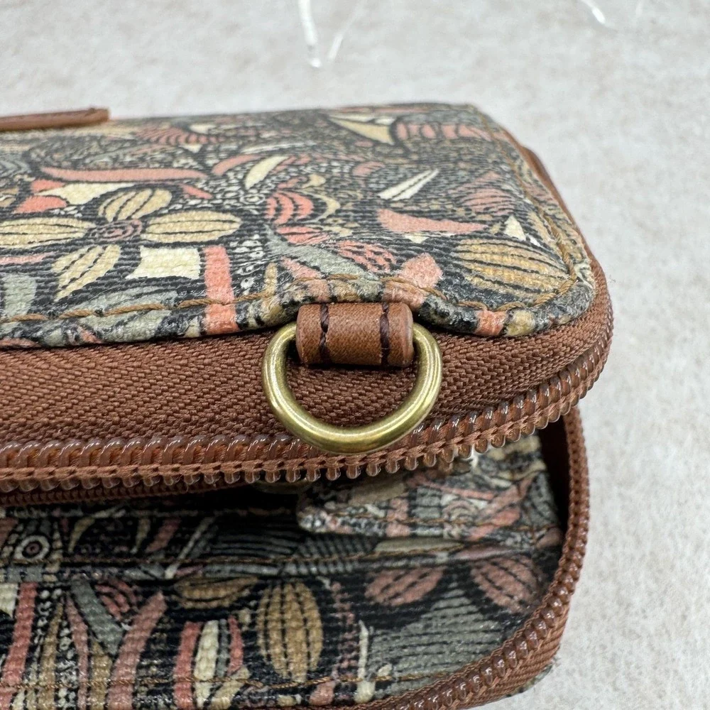Sakroots Wallet Womens 8x4 Multicolor‎ Zip-Around Floral Canvas Faux Leather